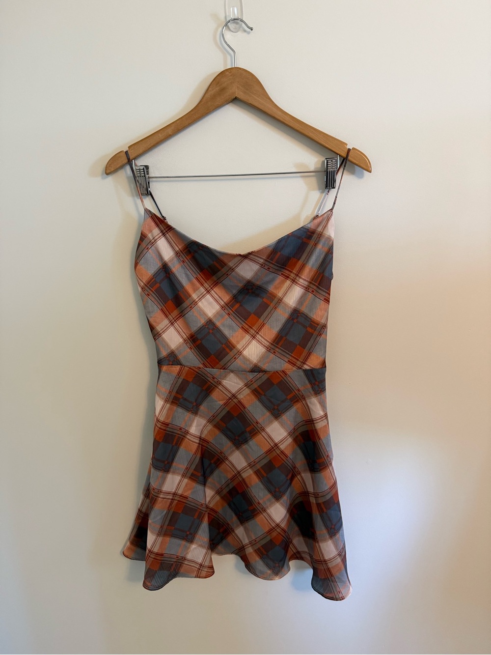 SADIE & SAGE ALMOST FAMOUS COWL NECK MINI DRESS
